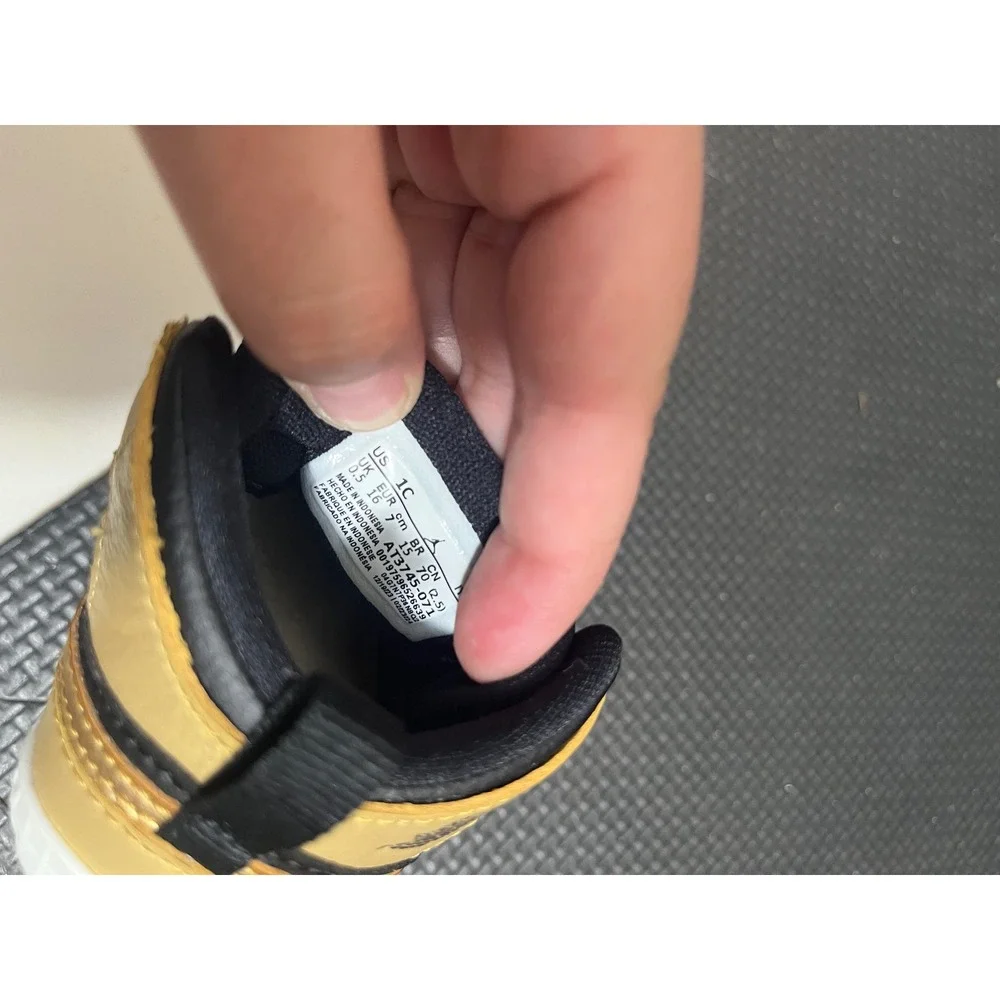 Nike Air‎ Jordan 1 Crib Bootie Unisex 1C Black Gold AT3745-071 Baby